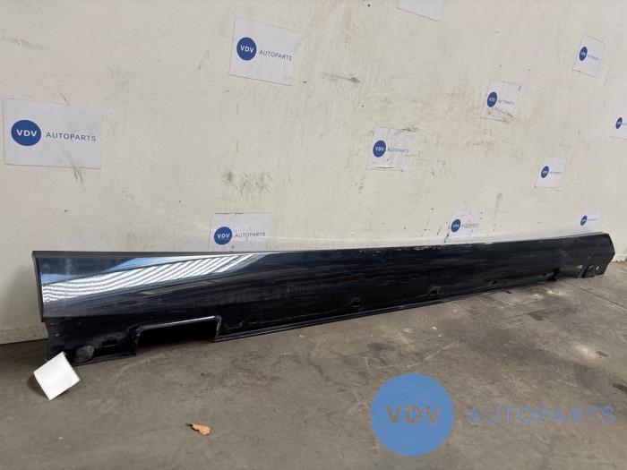 Dorpel rechts Mercedes E-Klasse