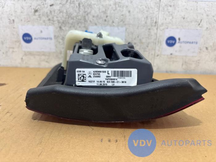 Feu arrière gauche Mercedes C-Klasse