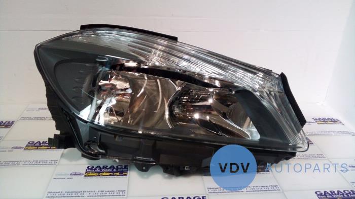 Headlight, right