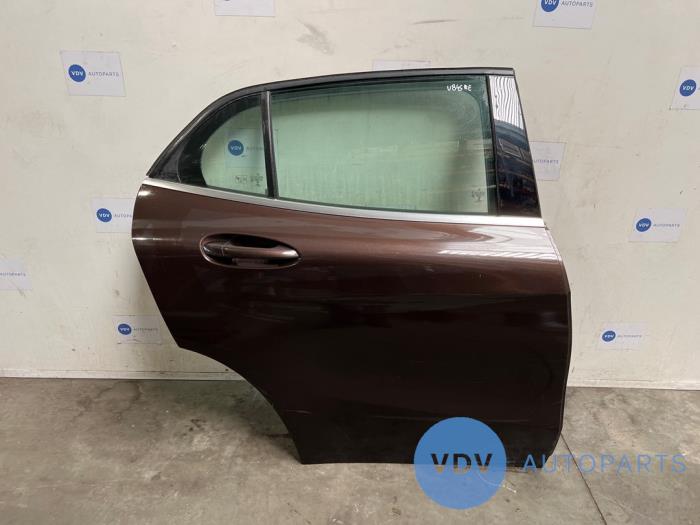 Portière 4portes arrière droite Mercedes GLA