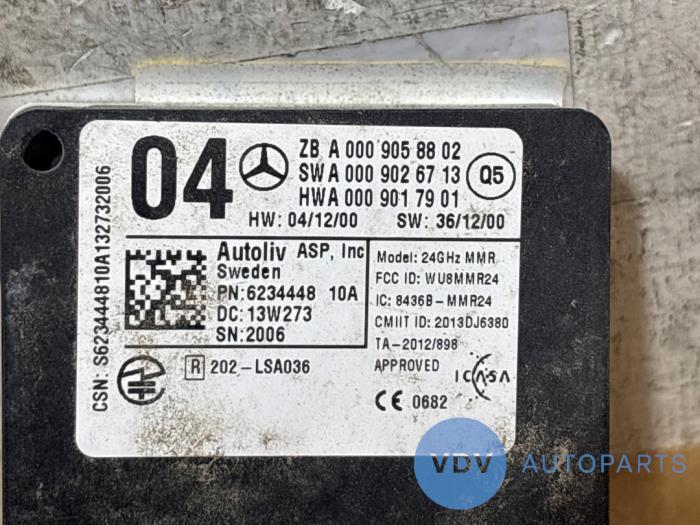 Radar sensor Mercedes S-Klasse