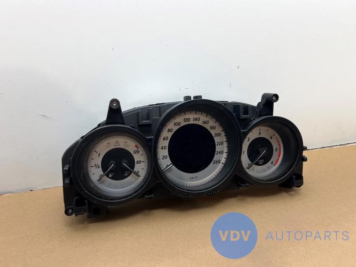 Licznik kilometrów KM Mercedes C-Klasse