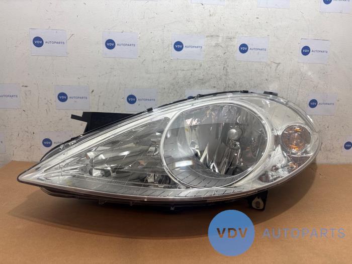 Headlight, left