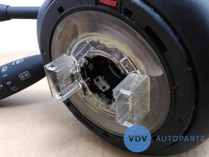 Commutateur feu clignotant Mercedes C-Klasse