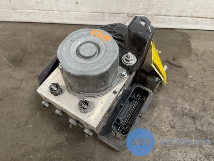 ABS pump Mercedes B-Klasse