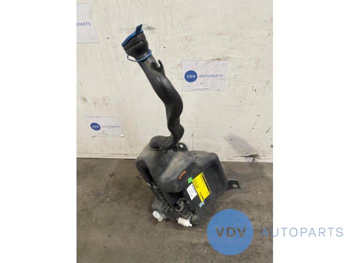 Front windscreen washer reservoir Mercedes B-Klasse