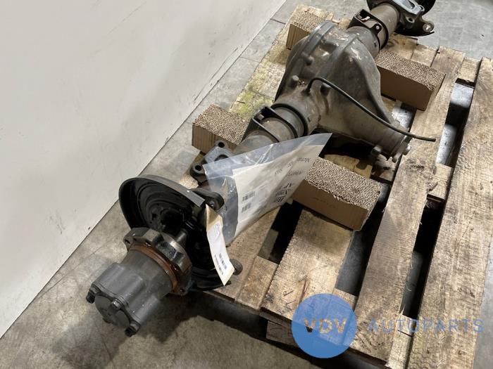 Os tylna napedu na tylne kola Mercedes Sprinter