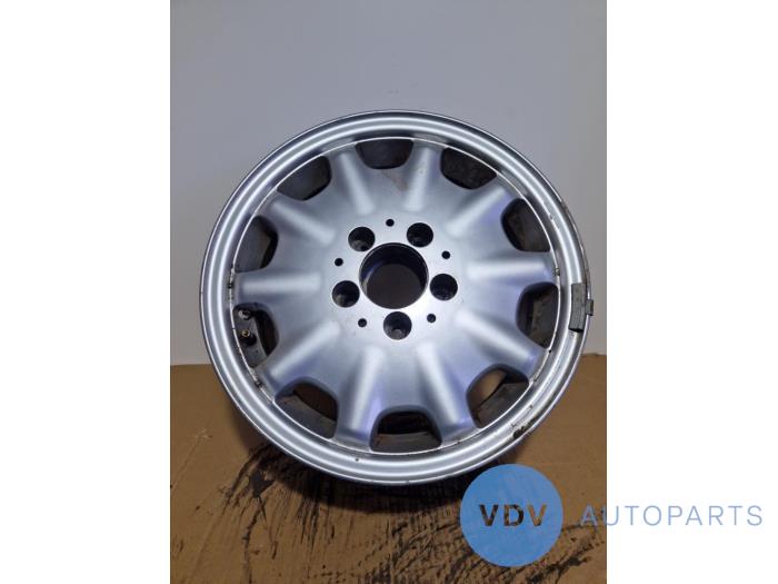 Obrecz Mercedes E-Klasse