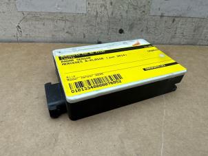 Gebruikte Radar sensor Mercedes B (W246) 1.5 B-160 CDI,d 16V Prijs € 127,05 Inclusief btw aangeboden door Autoparts Van De Velde
