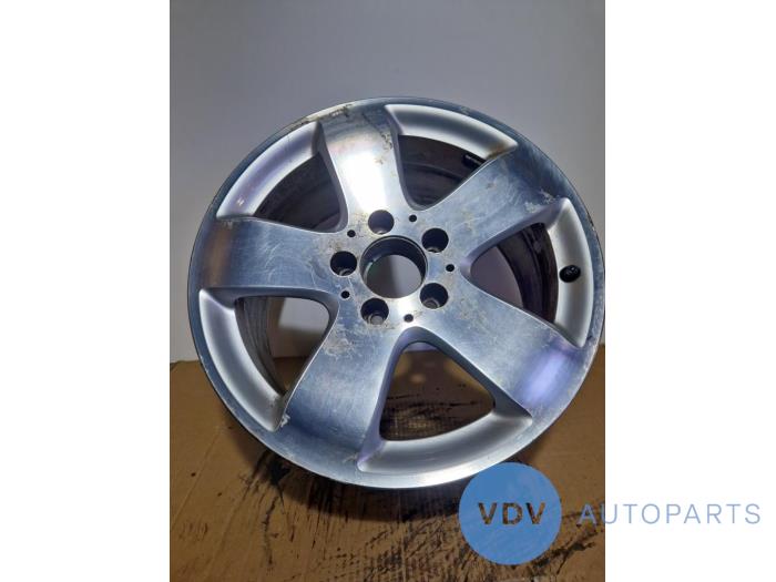 Obrecz Mercedes E-Klasse