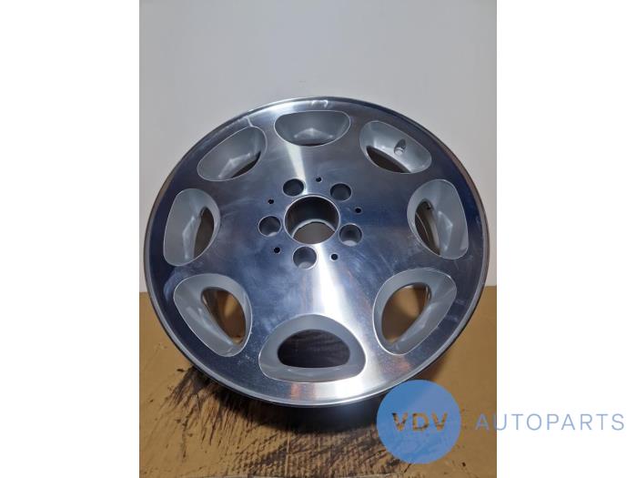 Obrecz Mercedes E-Klasse