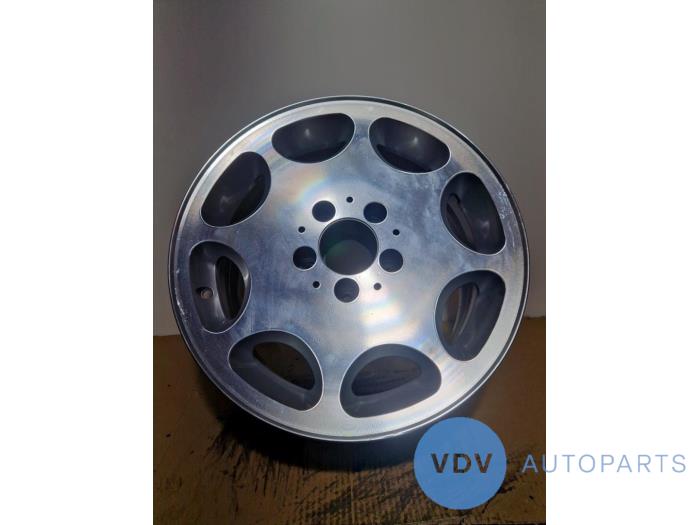 Obrecz Mercedes E-Klasse