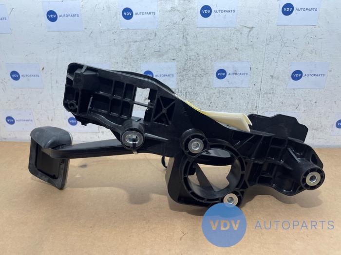 Pedal hamulca Mercedes GLB-Klasse