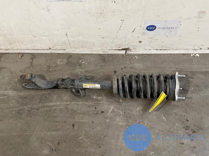 Stoßdämpfer links vorne Mercedes E-Klasse