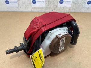 Gebruikte Veiligheidsgordel rechts-voor Mercedes GLB AMG (247.6) 2.0 35 AMG Turbo 16V 4-Matic Prijs € 108,90 Inclusief btw aangeboden door Autoparts Van De Velde