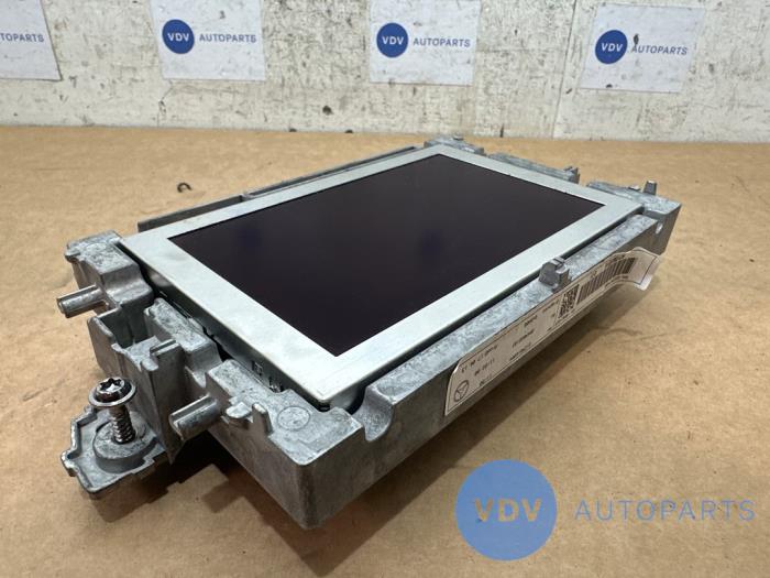 Navigation Display Mercedes E-Klasse