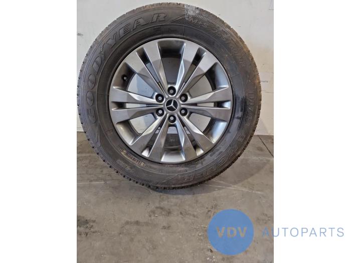 Felge + Reifen Mercedes X-Klasse