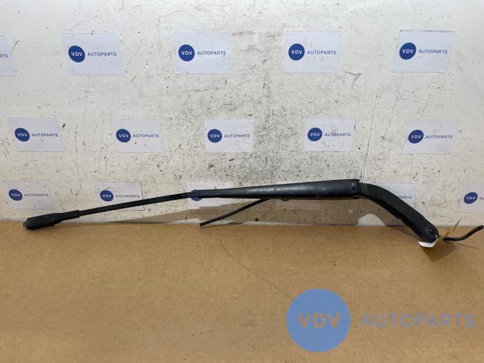 Scheibenwischerarm vorne Mercedes Sprinter