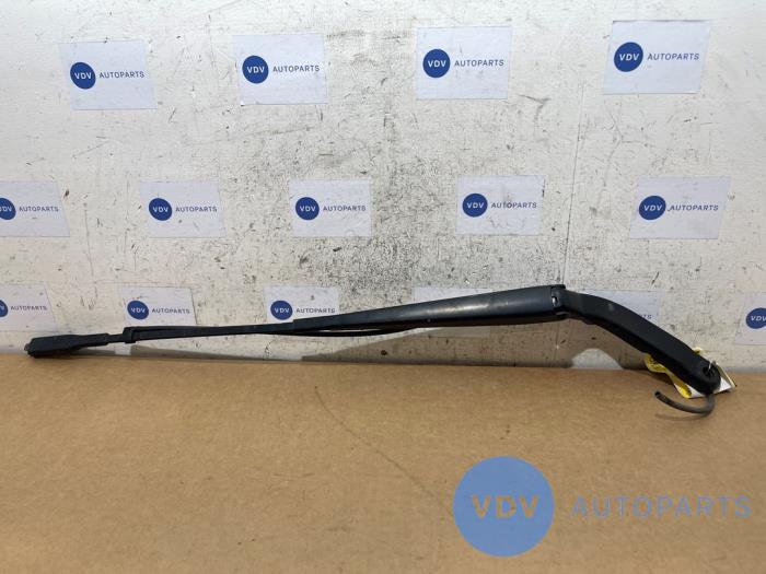 Scheibenwischerarm vorne Mercedes Sprinter