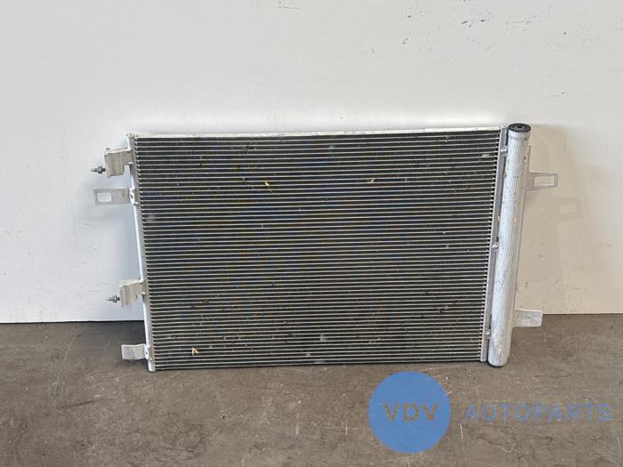 Condensateur clim Mercedes GLB-Klasse