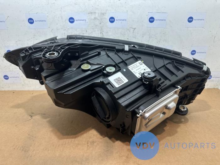 Phare gauche Mercedes C-Klasse