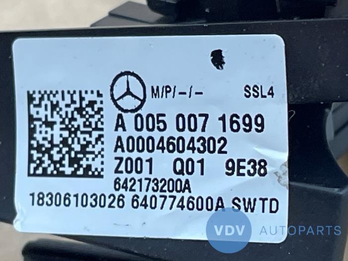 Commande ordinateur de bord Mercedes B-Klasse