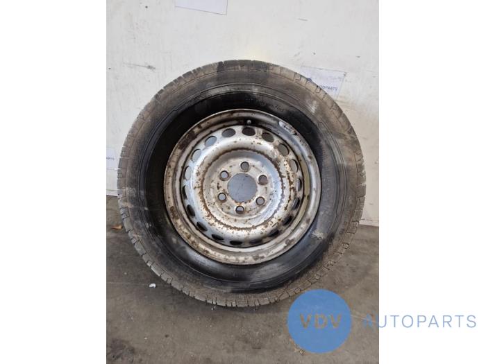 Felge + Reifen Mercedes Sprinter