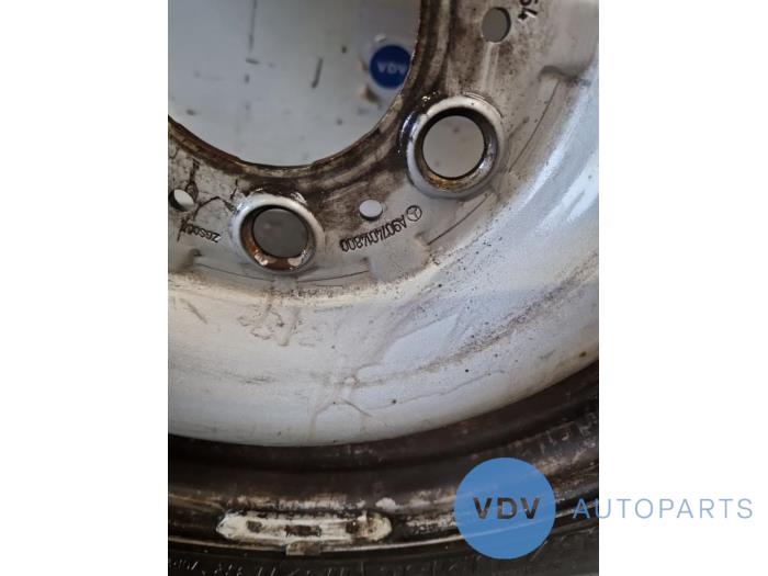 Felge + Reifen Mercedes Sprinter