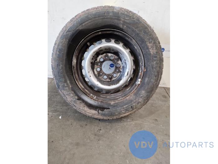 Felge + Reifen Mercedes Sprinter