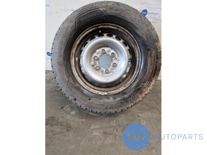 Felge + Reifen Mercedes Sprinter