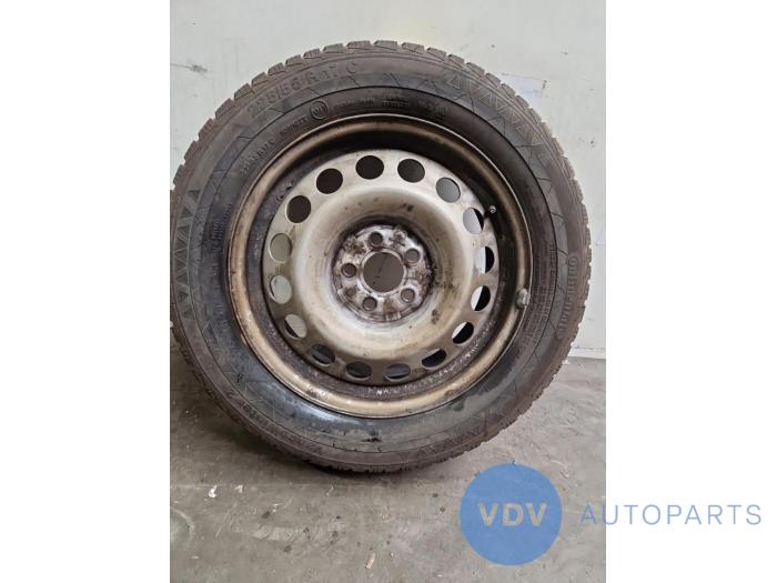 Wheel + tyre Mercedes Vito