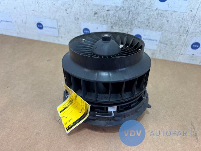 Silnik wentylatora nagrzewnicy Mercedes CLS-Klasse