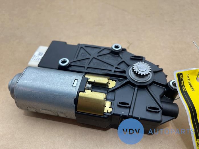 Sunroof motor Mercedes GLE