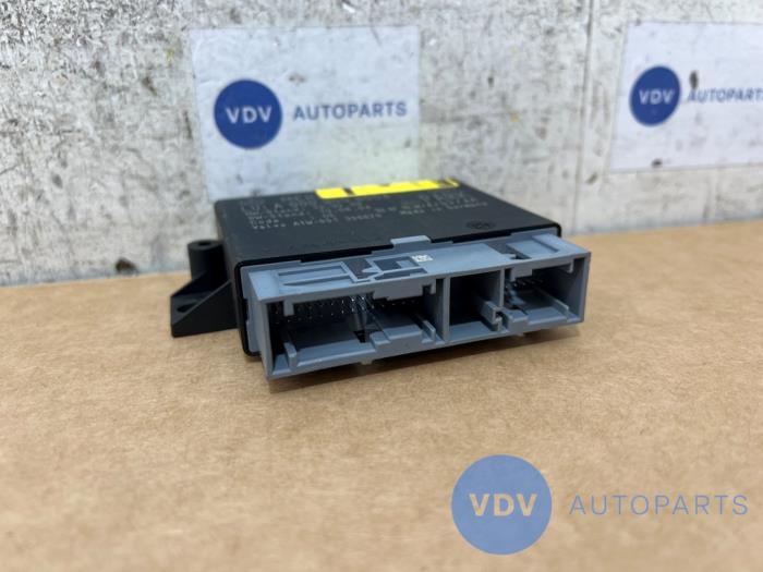 Parking assist computer Mercedes E-Klasse