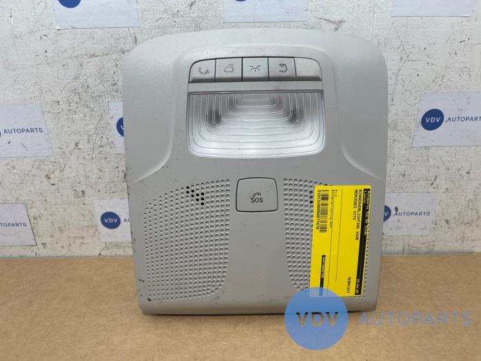 Oswietlenie wewnetrzne przód Mercedes Vito