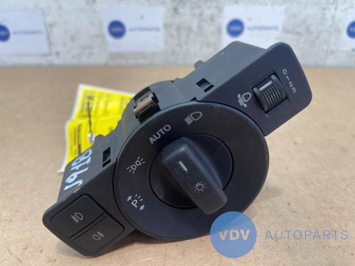 Przelacznik swiatel Mercedes Vito
