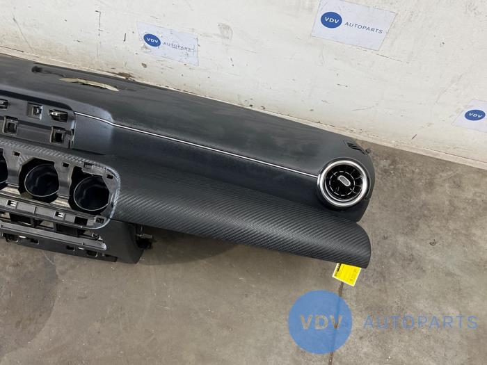 Tableau de bord Mercedes A-Klasse