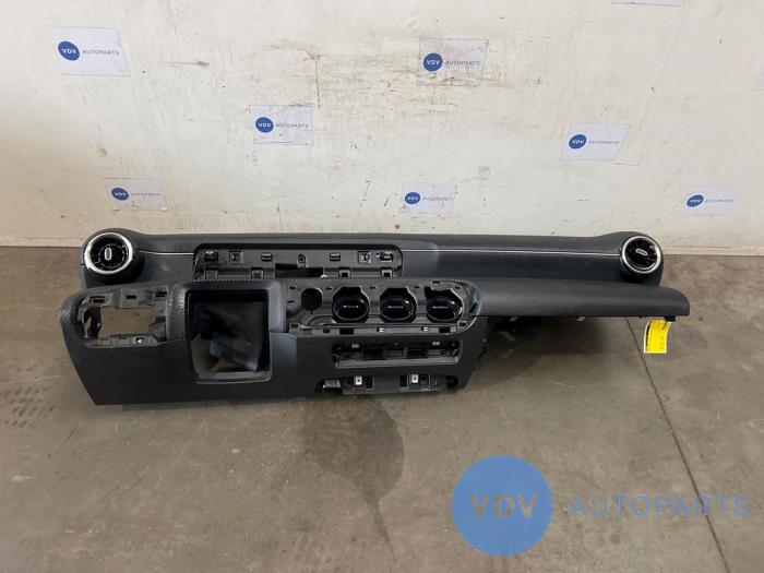 Dashboard Mercedes A-Klasse