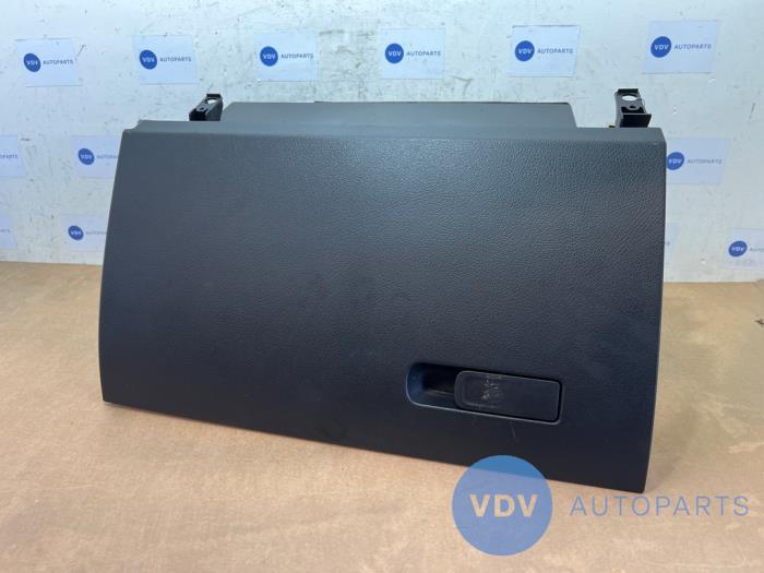 Glovebox Mercedes A-Klasse