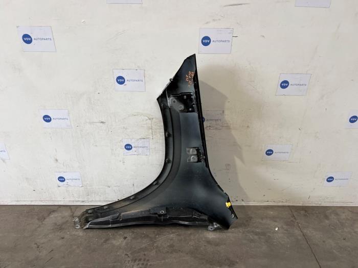 Front wing, right Mercedes GLA