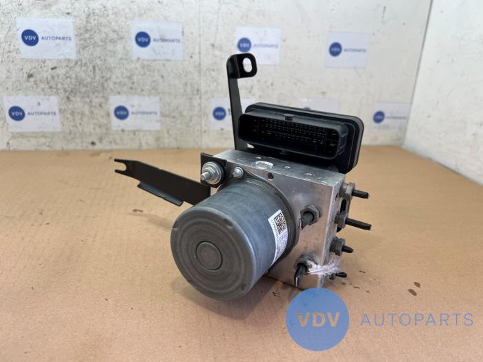 ABS pump Mercedes GLA