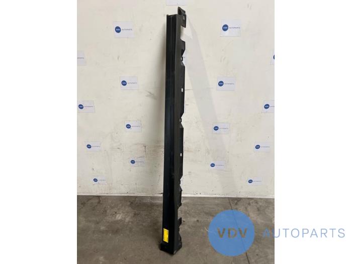 Schwelle rechts Mercedes GLA