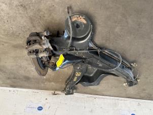 Gebruikte Asschenkel rechts-achter Mercedes Vito (447.6) 2.2 114 CDI 16V Prijs € 272,25 Inclusief btw aangeboden door Autoparts Van De Velde