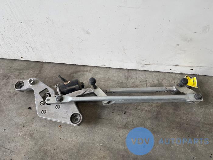 Wiper motor + mechanism Mercedes Vito