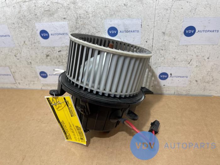 Heating and ventilation fan motor Mercedes Vito