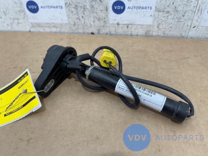 Pop up bonnet system Mercedes E-Klasse