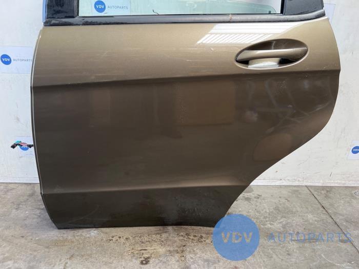 Tür 4-türig links hinten Mercedes A-Klasse