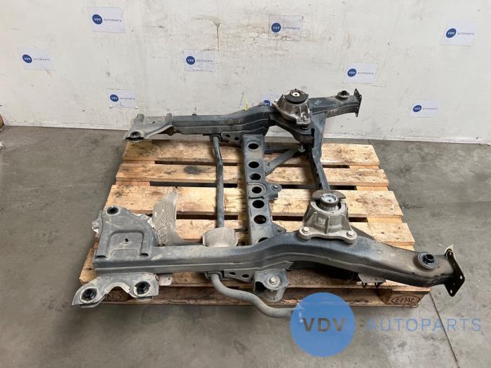 Subframe Mercedes Vito