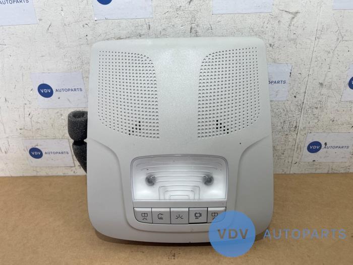 Eclairage intérieur avant Mercedes Vito