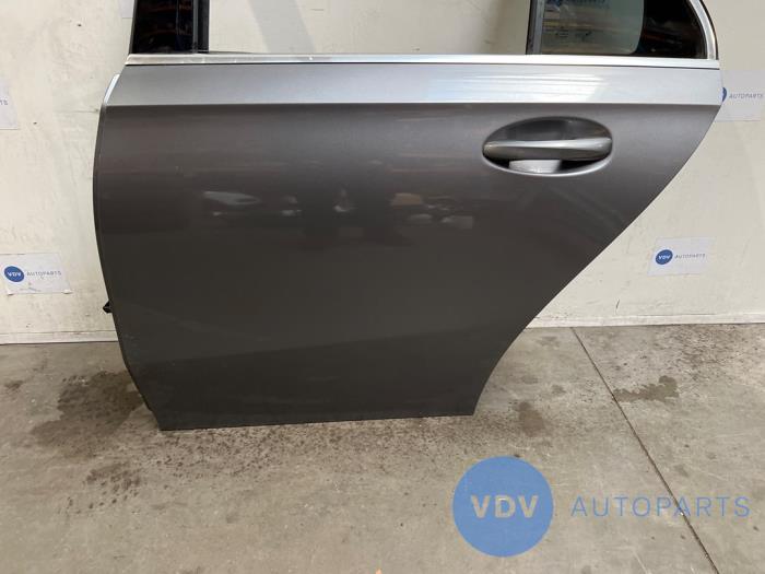 Tür 4-türig links hinten Mercedes A-Klasse